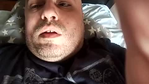 Snapshot of dwizziz chatting on 07-20-26, 01:02 Ivan online show from 07-20-26, 01:02