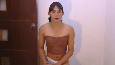 dy_namite online show from 11-17-25, 06:03