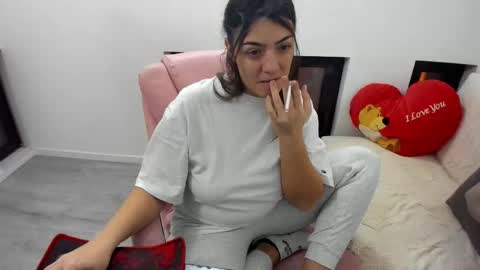 dayana online show from 01-17-26, 05:23