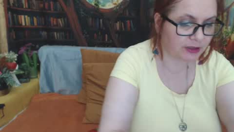 Dyanne online show from 06-17-26, 06:31