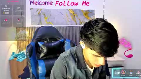 dyla_n18_ online show from 07-20-26, 07:27