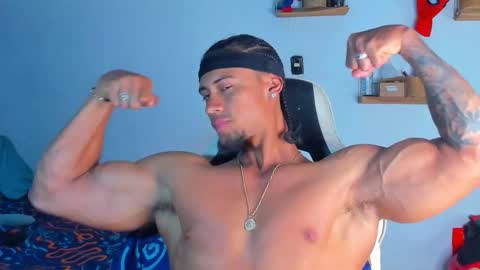 Dylan online show from 03-05-26, 01:01