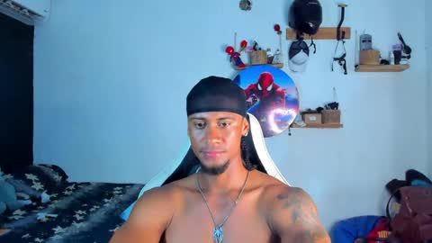 Dylan online show from 04-21-26, 01:42