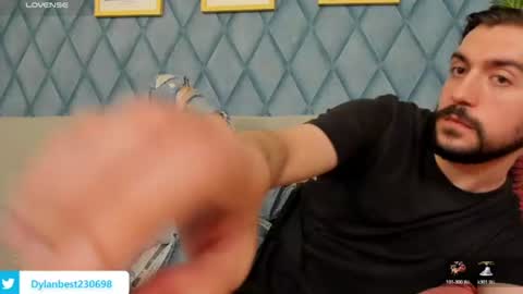 Dylan online show from 07-30-26, 01:10