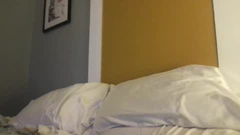 Snapshot of dylan_thick chatting on 12-19-25, 05:25 Dylans ThicK online show from 12-19-25, 05:25