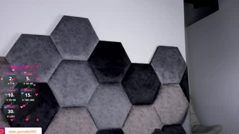 Snapshot of dylan_turner_ chatting on 09-21-25, 09:05 dylan_turner_ online show from 09-21-25, 09:05