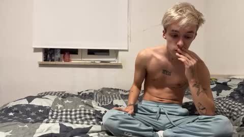 Dylan and Ollie online show from 01-18-25, 10:28