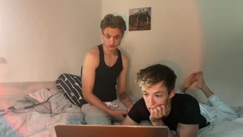 Dylan and Ollie online show from 07-01-26, 05:45