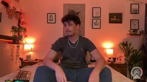 Dylan Daniel 7.8 online show from 05-11-26, 01:55