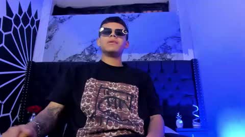 dylanroyce_ online show from 03-12-26, 12:22