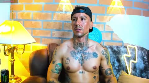 D Y L A N online show from 03-12-25, 10:50