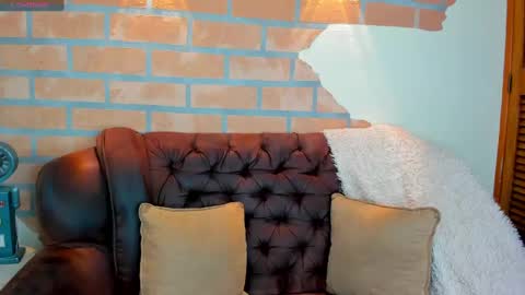 D Y L A N online show from 09-20-25, 12:00