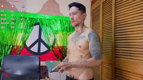 D Y L A N online show from 04-10-26, 03:01