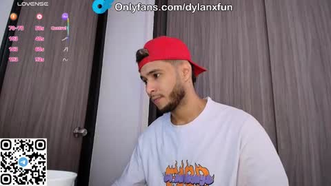 dylanxfun online show from 10-18-25, 01:34