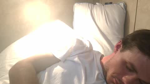 Snapshot of dylp400 chatting on 02-05-25, 10:19 dylp400 online show from 02-05-25, 10:19