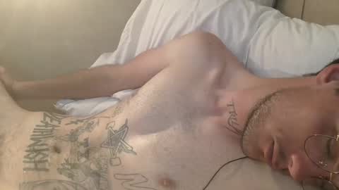 Snapshot of dylp400 chatting on 02-06-25, 11:10 dylp400 online show from 02-06-25, 11:10