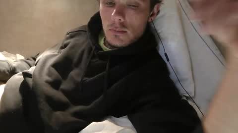 Snapshot of dylp400 chatting on 02-23-25, 01:42 dylp400 online show from 02-23-25, 01:42