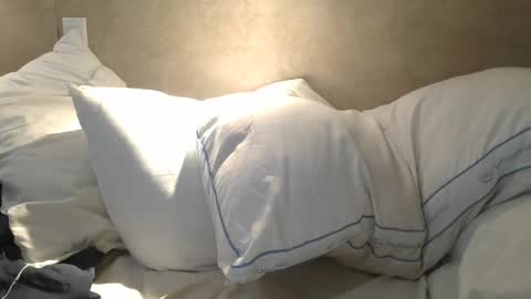 Snapshot of dylp400 chatting on 02-26-25, 11:09 dylp400 online show from 02-26-25, 11:09