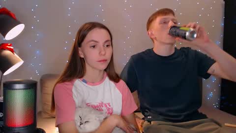 Snapshot of dyrinda chatting on 02-16-25, 10:43 Julia and Dima online show from 02-16-25, 10:43