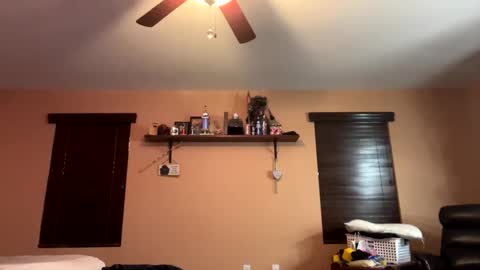 earl3232 online show from 01-16-26, 12:25