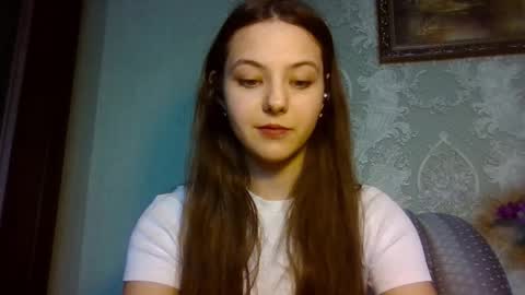 Yuni online show from 03-08-26, 07:23