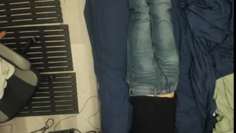 Ears2ears online show from 12-01-25, 02:49