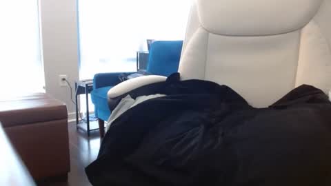 eastcoastguy776 online show from 10-11-25, 05:55