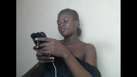 eatuupx online show from 12-23-24, 06:16