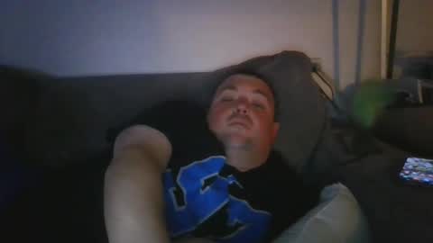 Eazyb91 online show from 12-31-24, 09:17