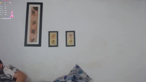 Snapshot of ebanoymarfil2 chatting on 01-07-25, 11:26 Laraand Drake online show from 01-07-25, 11:26