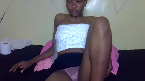 eboniana online show from 09-13-25, 01:38