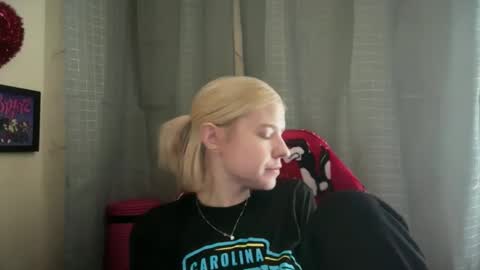 americnbarbie online show from 11-19-25, 08:31