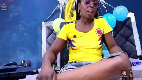 Snapshot of ebony__jheim chatting on 07-07-26, 12:42 jheim online show from 07-07-26, 12:42