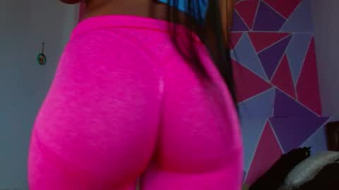 Snapshot of ebony_alika chatting on 12-24-24, 12:55 Alika Ashanti online show from 12-24-24, 12:55