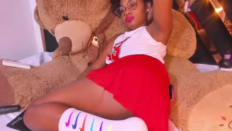 Snapshot of ebony_beautifull chatting on 03-07-25, 04:46 Luci online show from 03-07-25, 04:46