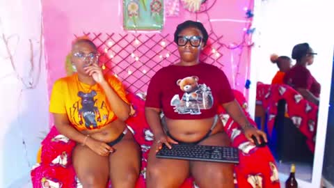 chayna smith online show from 06-18-26, 01:50