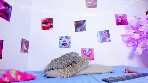 ebony_cute9 online show from 02-11-25, 08:20