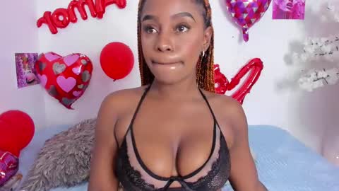ebony_cute9 online show from 02-18-25, 07:52