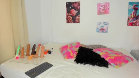 ebony_cute9 online show from 10-01-25, 07:09