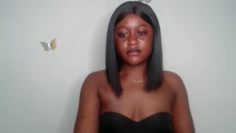 Snapshot of ebony_fatass chatting on 10-07-25, 11:35 Ella online show from 10-07-25, 11:35