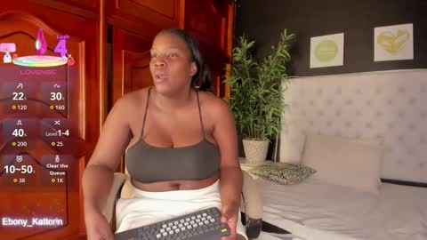 ebony_katterin online show from 10-31-25, 11:11