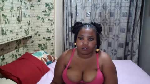 ebony_lovex0x online show from 07-26-26, 04:36
