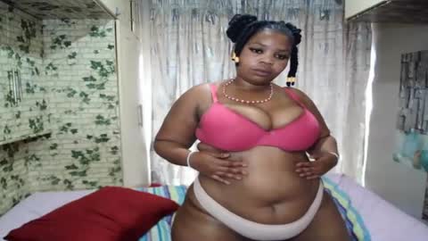 ebony_lovex0x online show from 07-31-26, 07:19