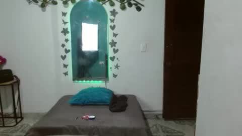 ebony_luna1 online show from 03-08-26, 02:04