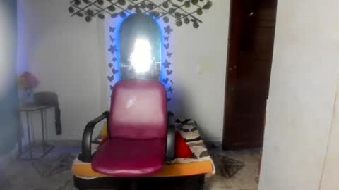 ebony_luna1 online show from 07-15-26, 08:03
