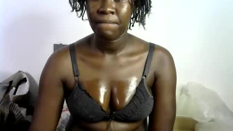 ebony_lynne online show from 03-26-26, 11:21