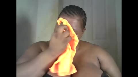 ebony_magixs online show from 10-25-25, 07:08