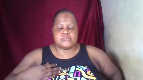 ebony_magixs online show from 12-14-25, 10:20