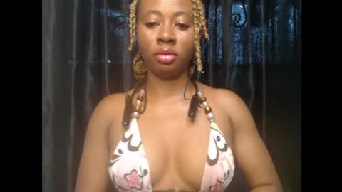 Queen online show from 03-28-26, 08:25