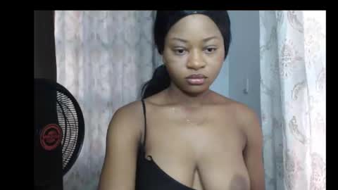 Ebony sweetgirl online show from 02-15-26, 11:08